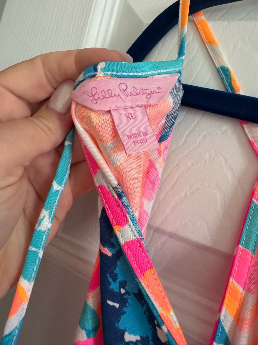 Vibrant Tropical Print Dress Lilly Pulitzer - Picture 2 of 4